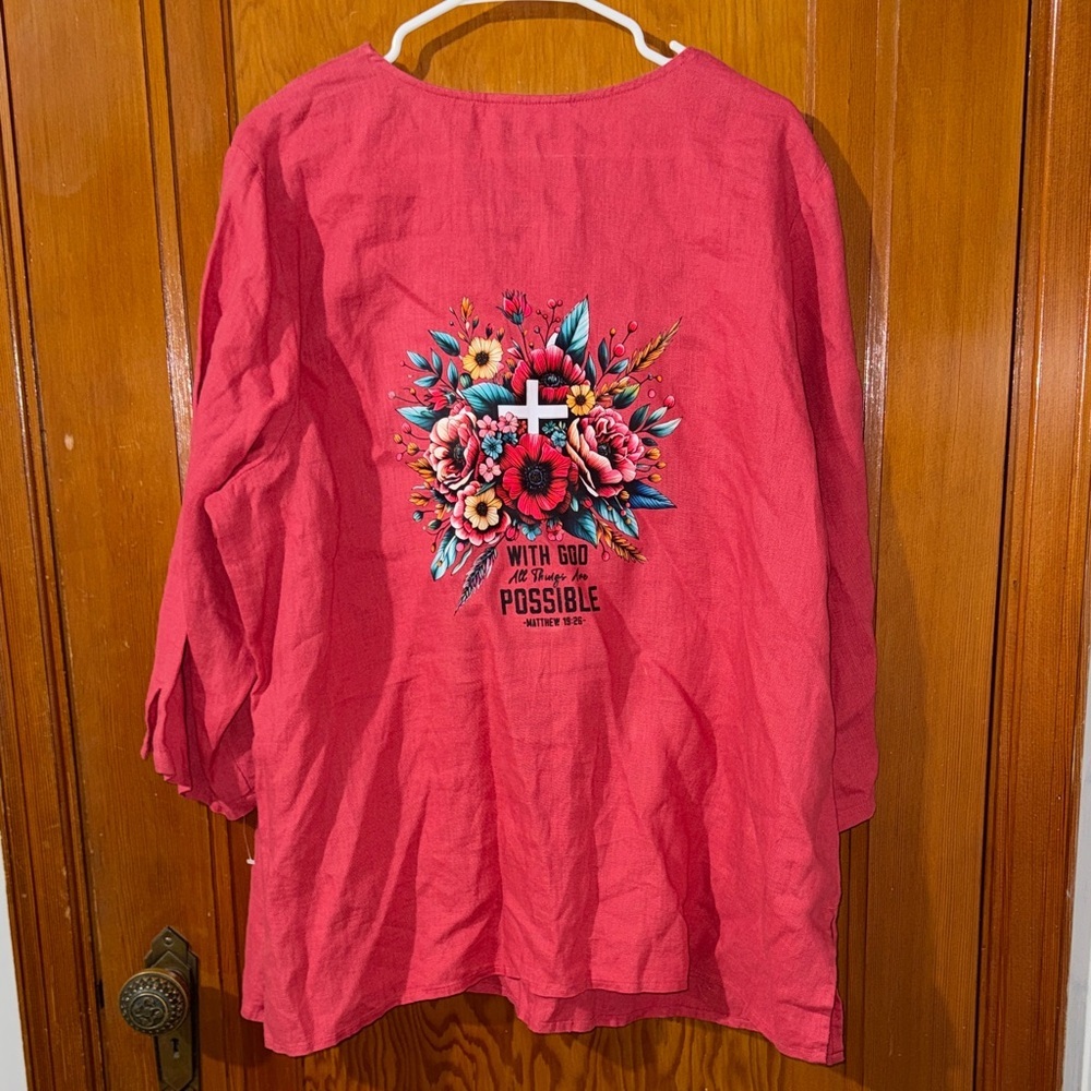 JM collection Pink Floral Graphic Top